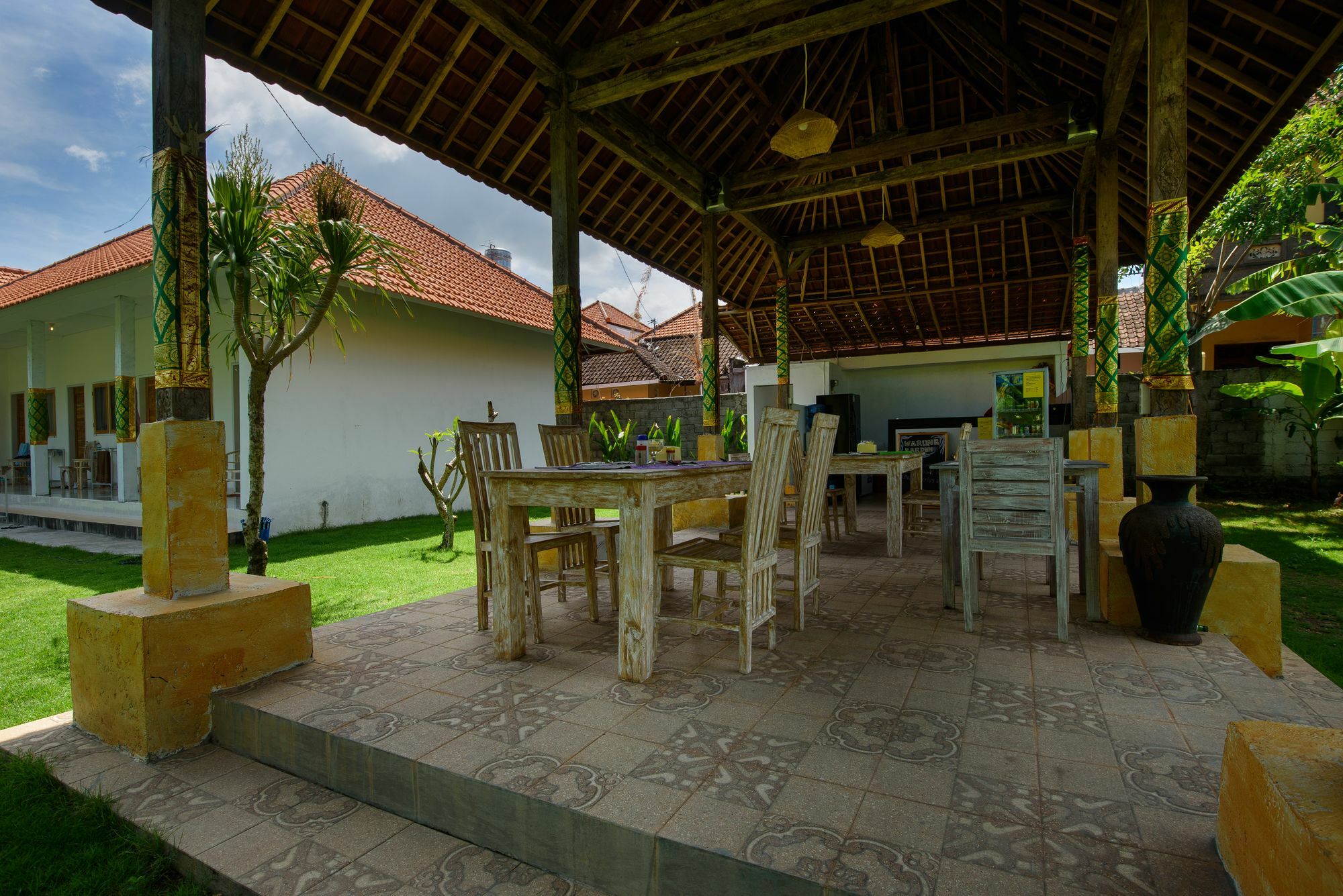 Asung Guesthouse Canggu Dış mekan fotoğraf