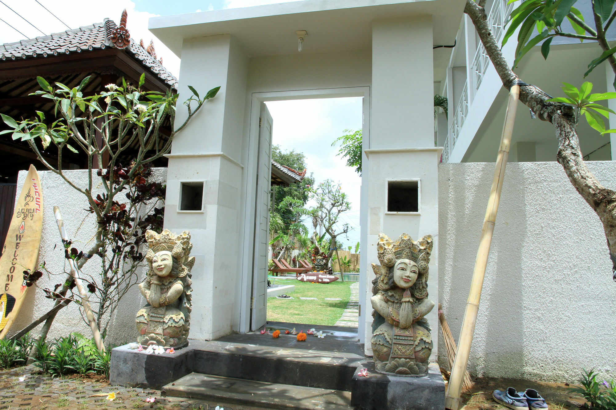 Asung Guesthouse Canggu Dış mekan fotoğraf